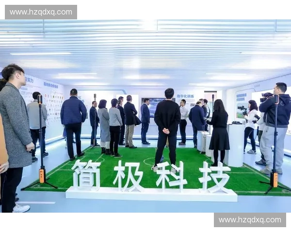 以体育创新实验室为核心推动高校体育科技融合与实践创新发展研究